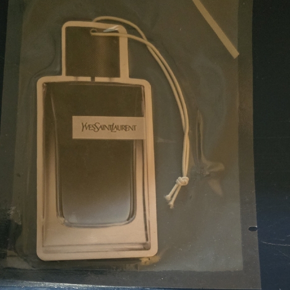 5 Various Air Car Fresheners - Picture 2 of 6